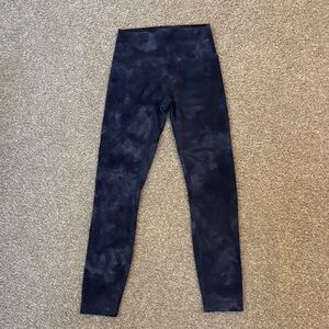 Lululemon navy tie dye washed yoga/running pants size 4